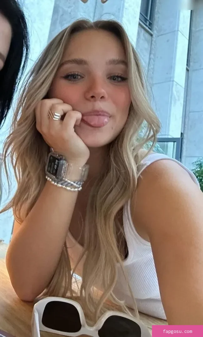Julia Beautx