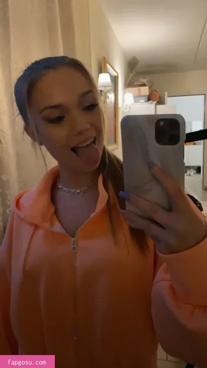 Julia Beautx