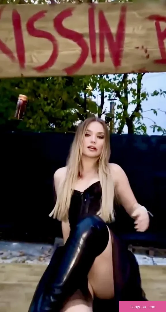 Julia Beautx