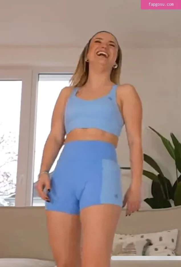 Julia Beautx