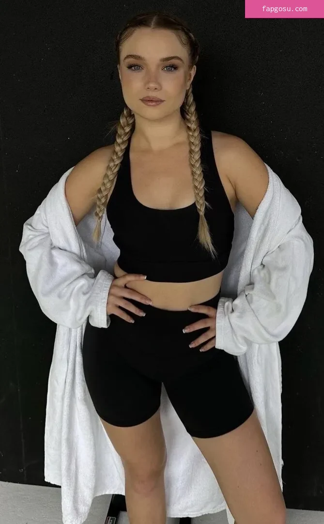 Julia Beautx