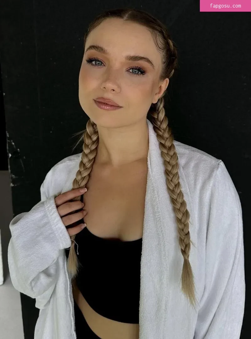 Julia Beautx