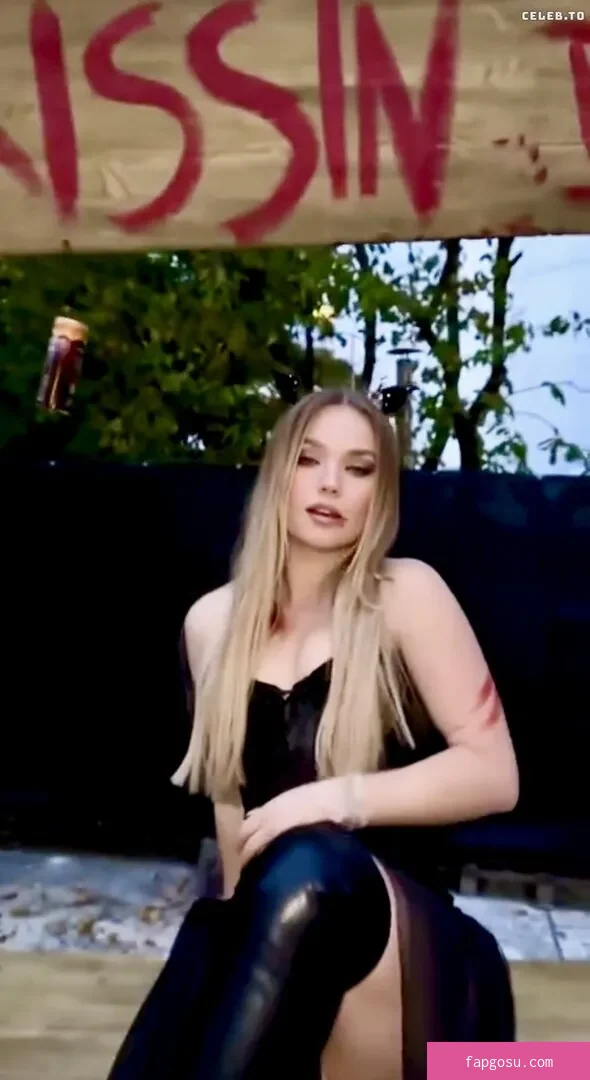 Julia Beautx
