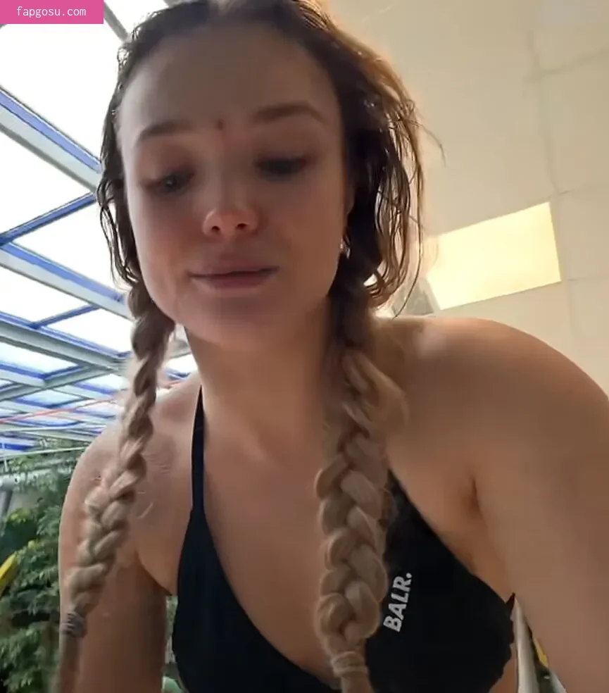 Julia Beautx