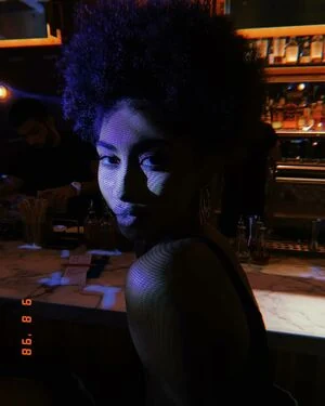Jasmine Chola content