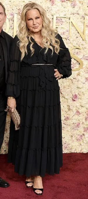 Jennifer Coolidge content
