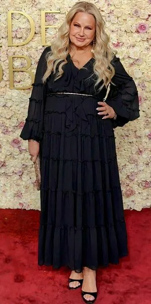 Jennifer Coolidge content