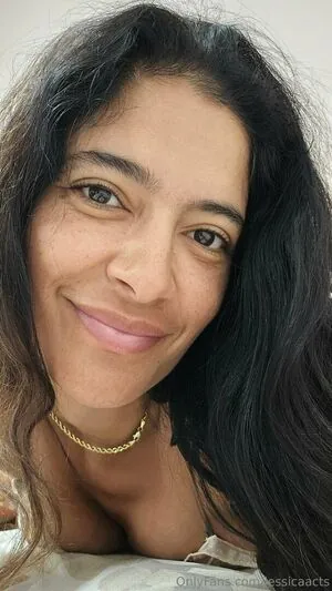 Jessica Clark content