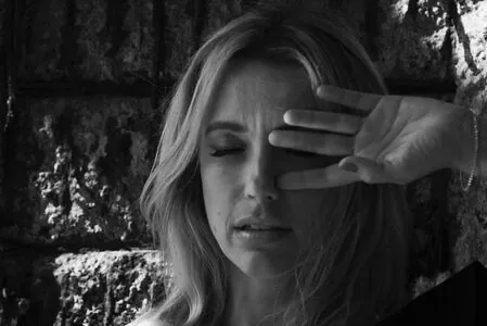 Juliana Didone content