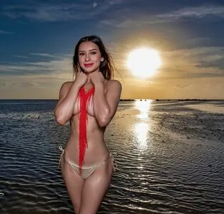 jennagonz_ content
