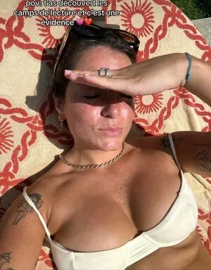 Julie Ferrat content