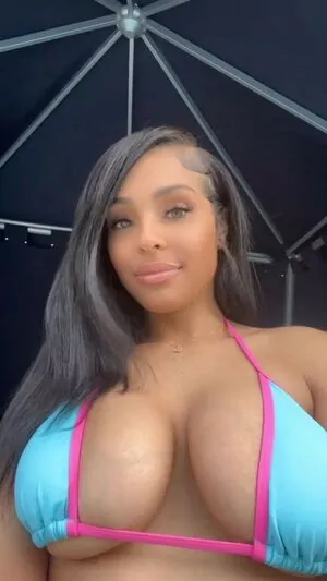 Jasmine Grenaway content