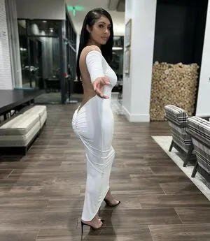 Jasmine Grenaway content