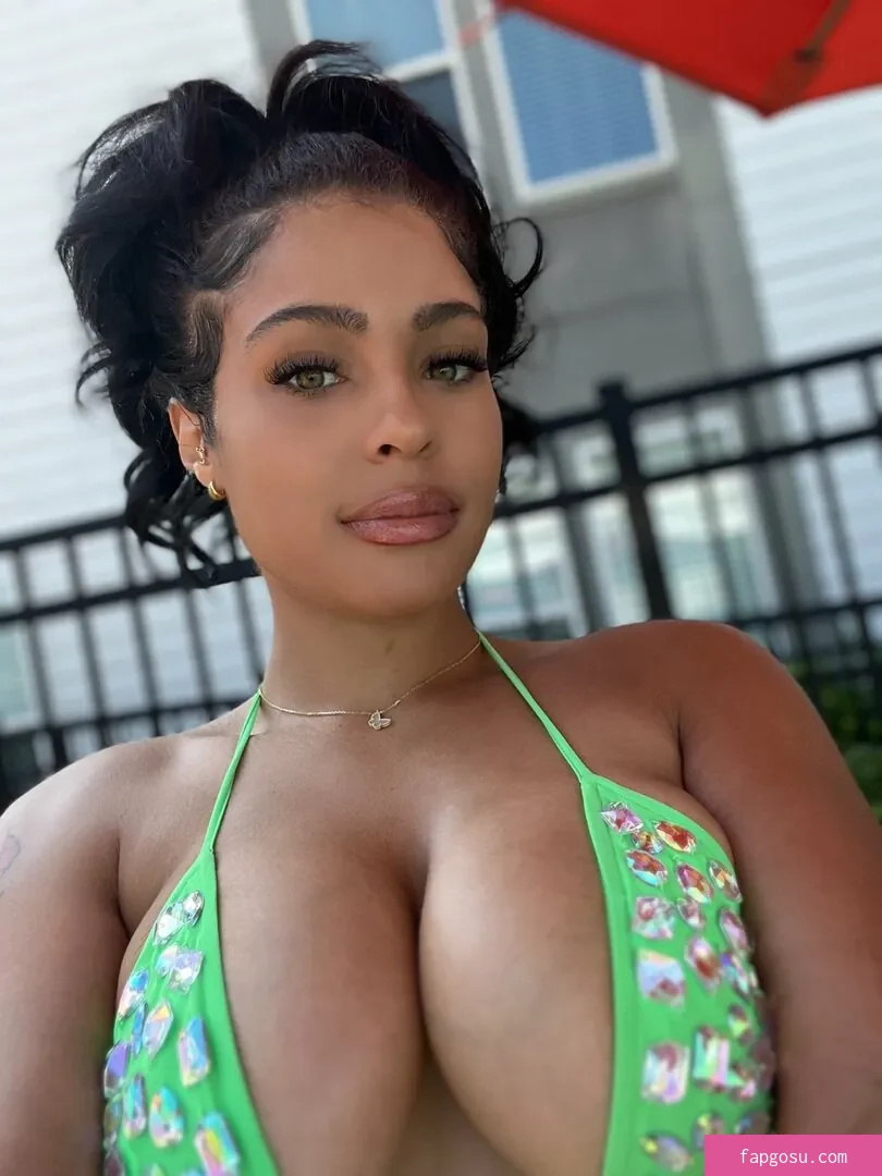 Jasmine Grenaway