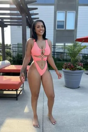Jasmine Grenaway content