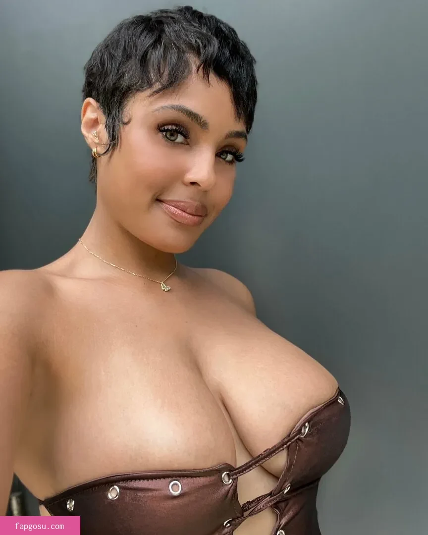 Jasmine Grenaway