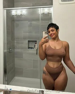 Jasmine Grenaway content