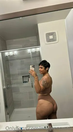 Jasmine Grenaway content