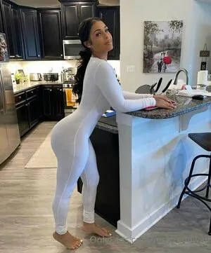 Jasmine Grenaway content
