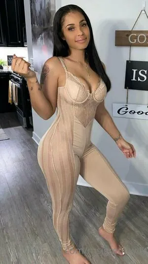 Jasmine Grenaway content