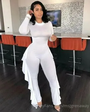 Jasmine Grenaway content
