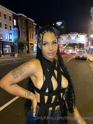 Jasmine Grenaway content