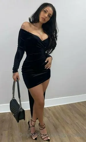 Jasmine Grenaway content
