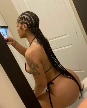 Jasmine Grenaway content