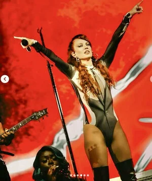Jess Glynne content