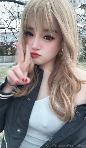 Jeanne Hori content