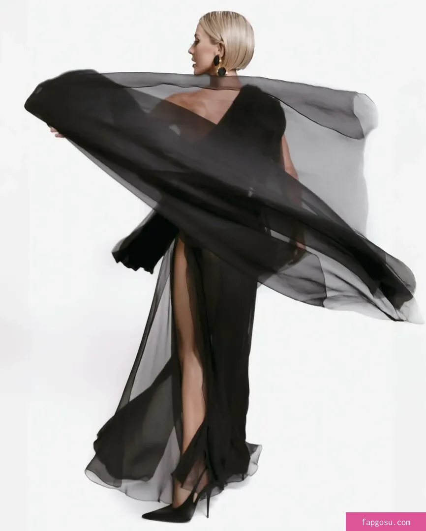 Julianne Hough - Photo #1023