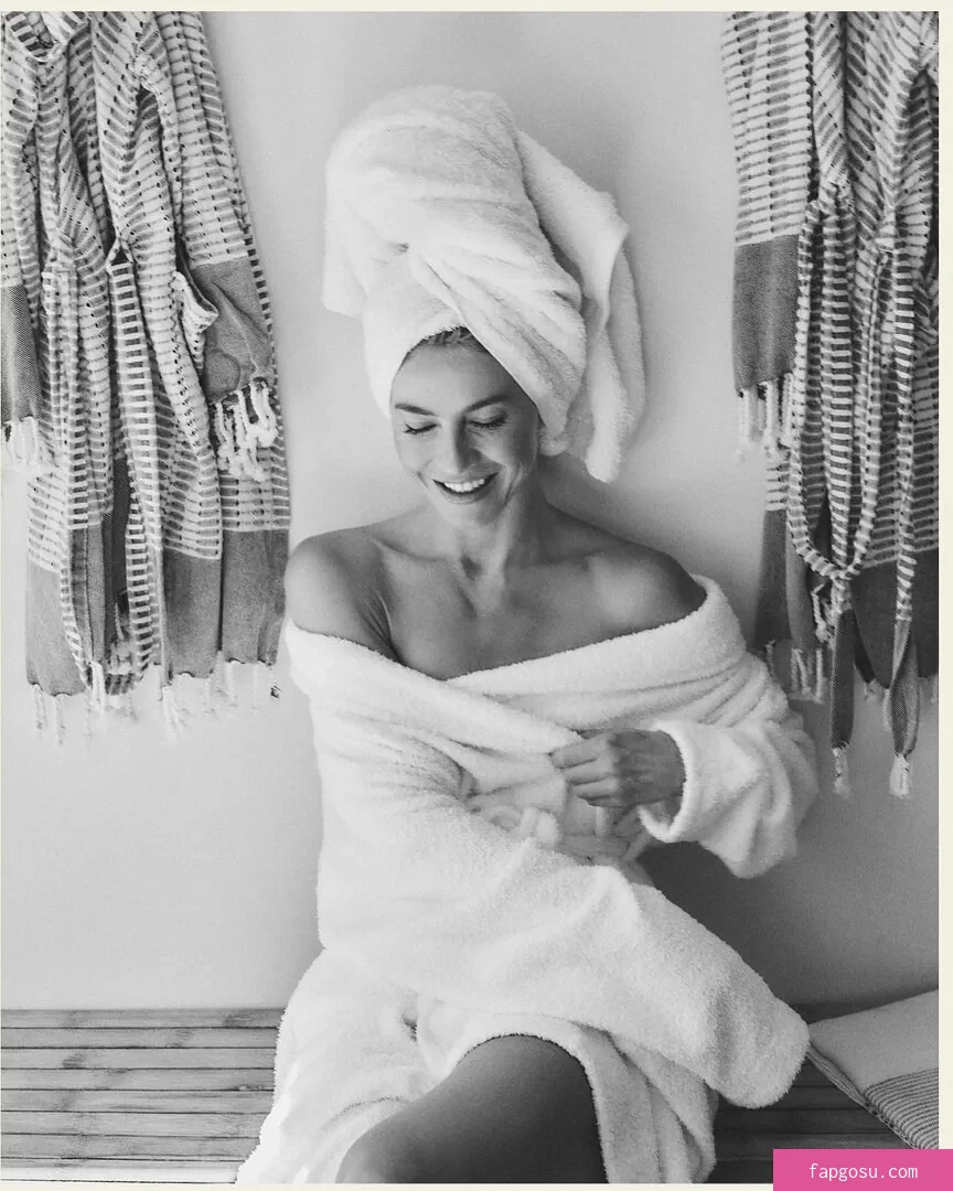 Julianne Hough - Photo #1083