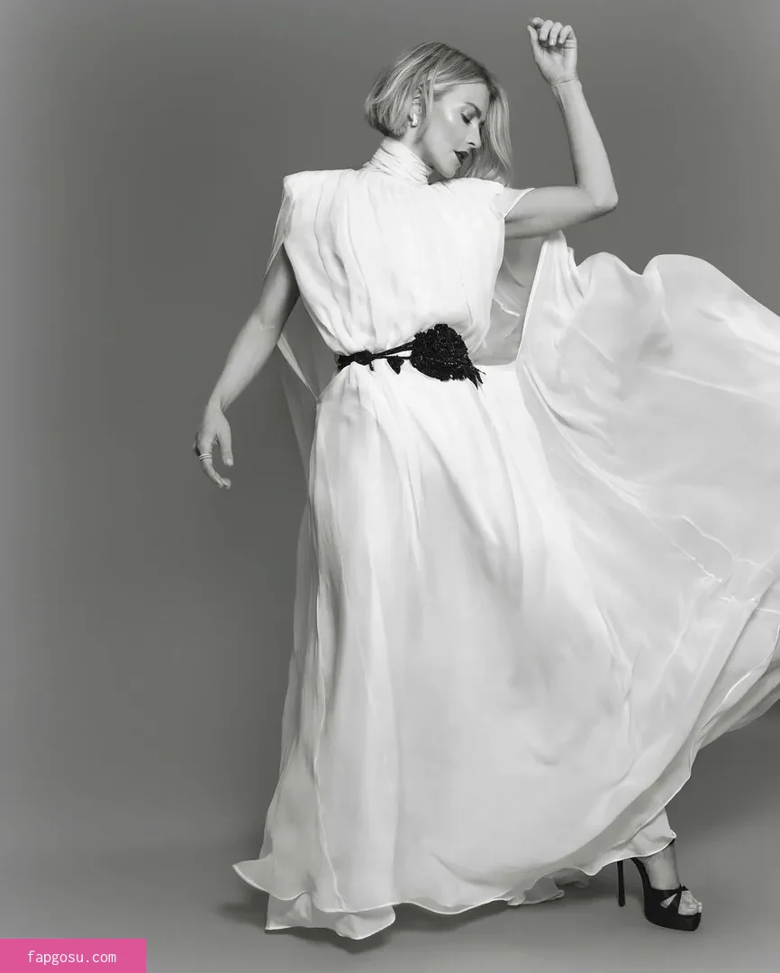 Julianne Hough - Photo #1090