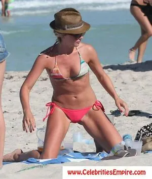 Julianne Hough