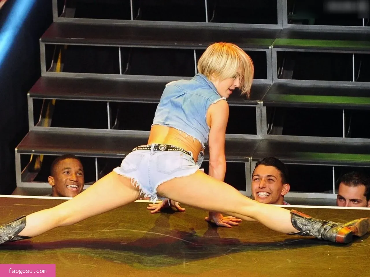 Julianne Hough - Photo #766