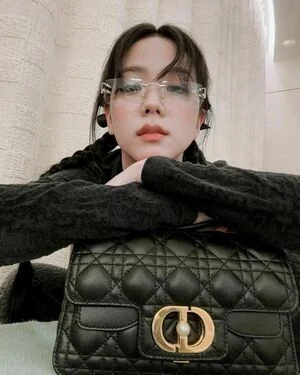 Jisoo content