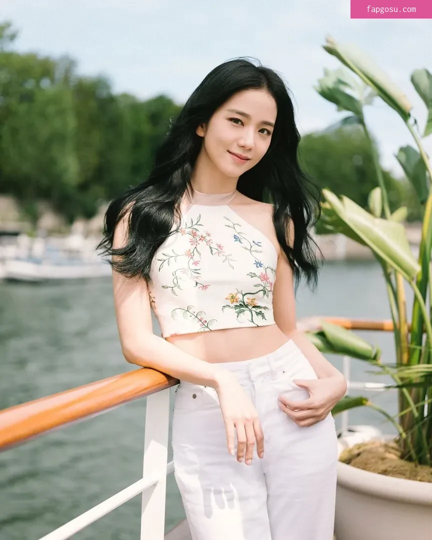 Jisoo