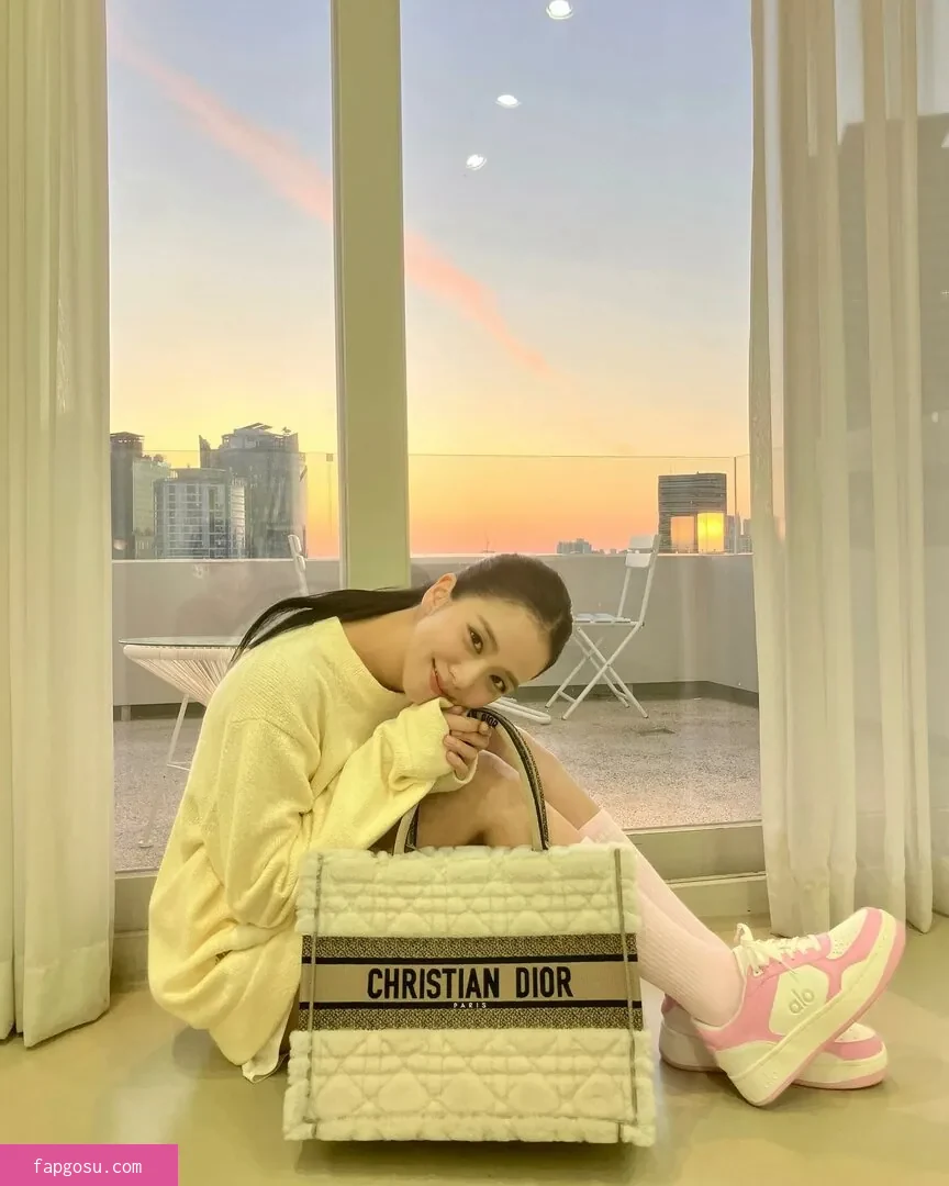 Jisoo