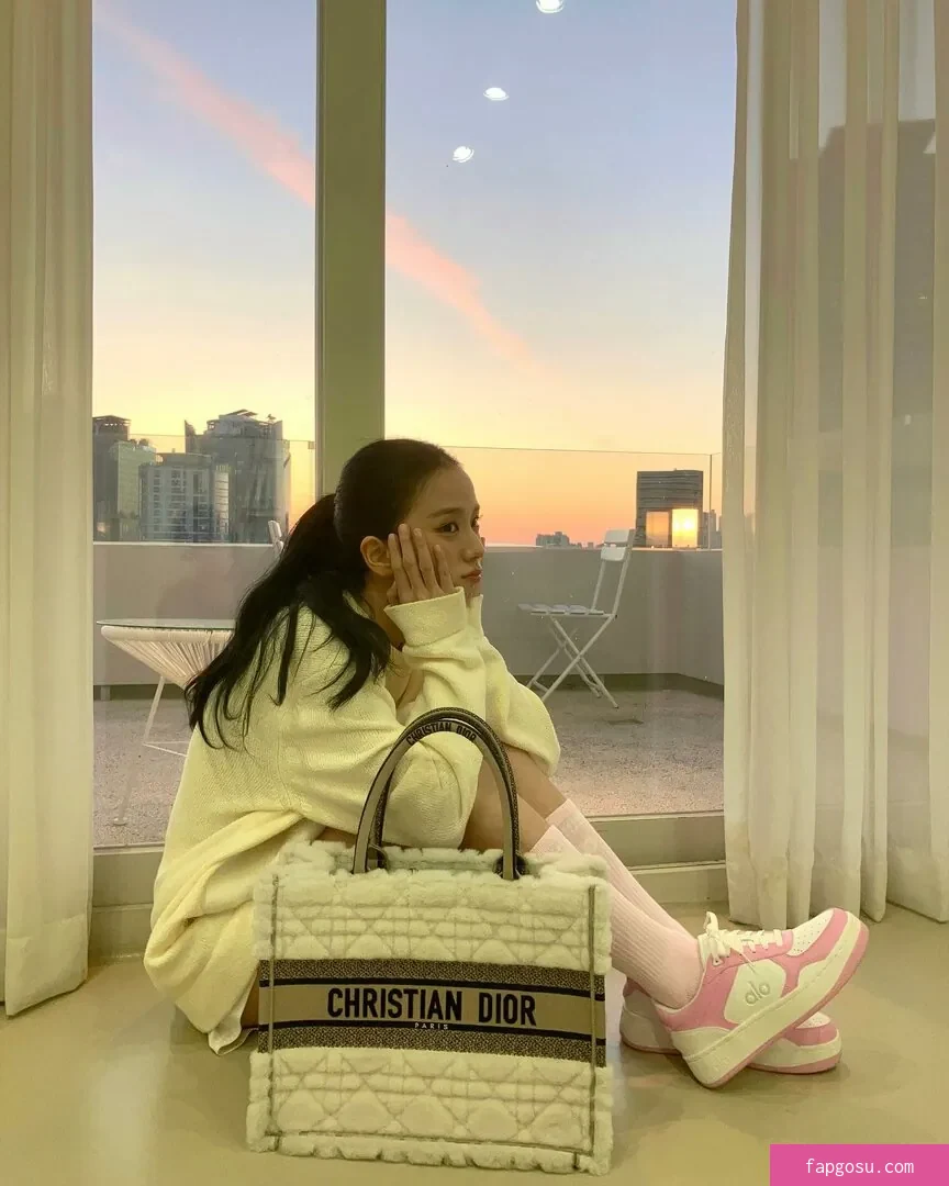 Jisoo
