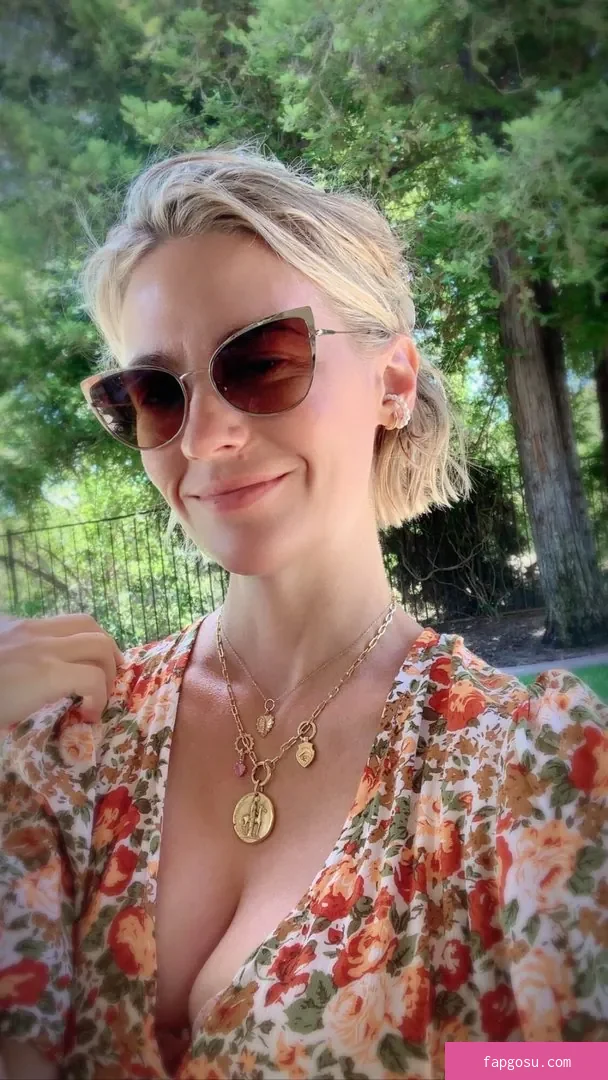 January Jones - Photo #61
