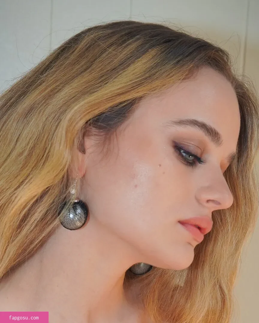 joey_king