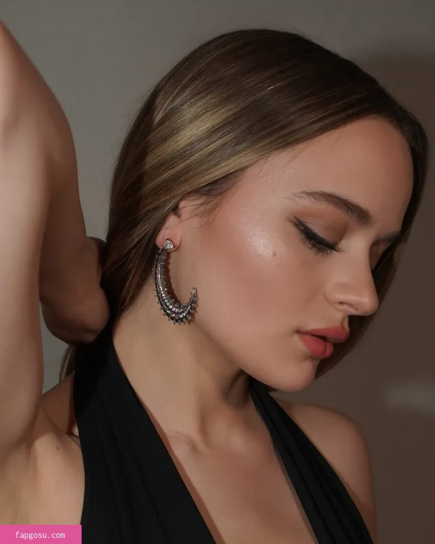 joey_king