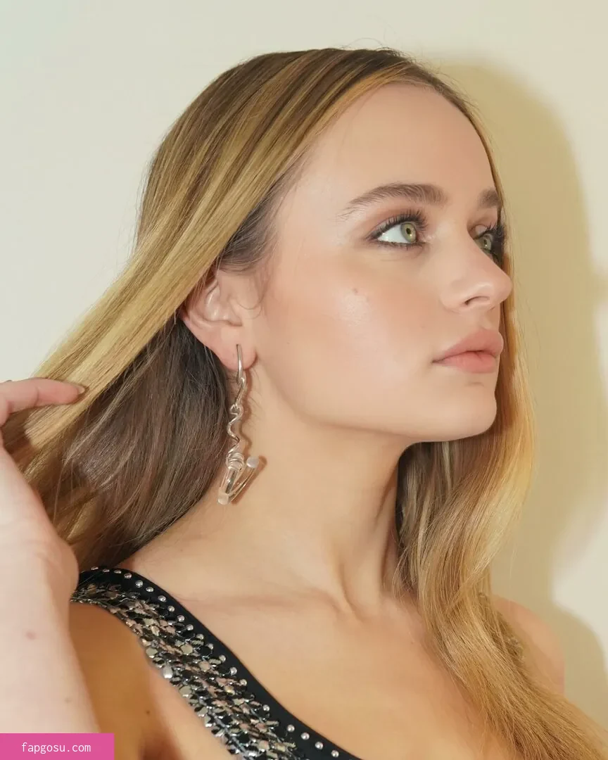 joey_king