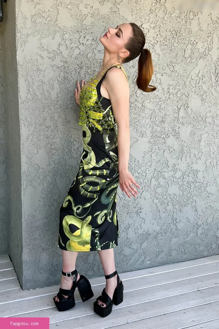joey_king
