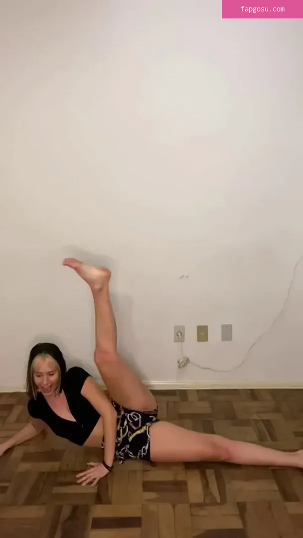 Julia K Barni