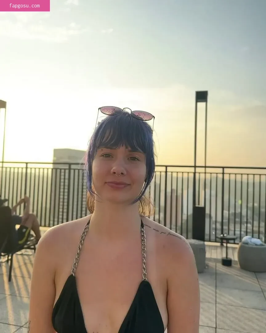 Julia K Barni