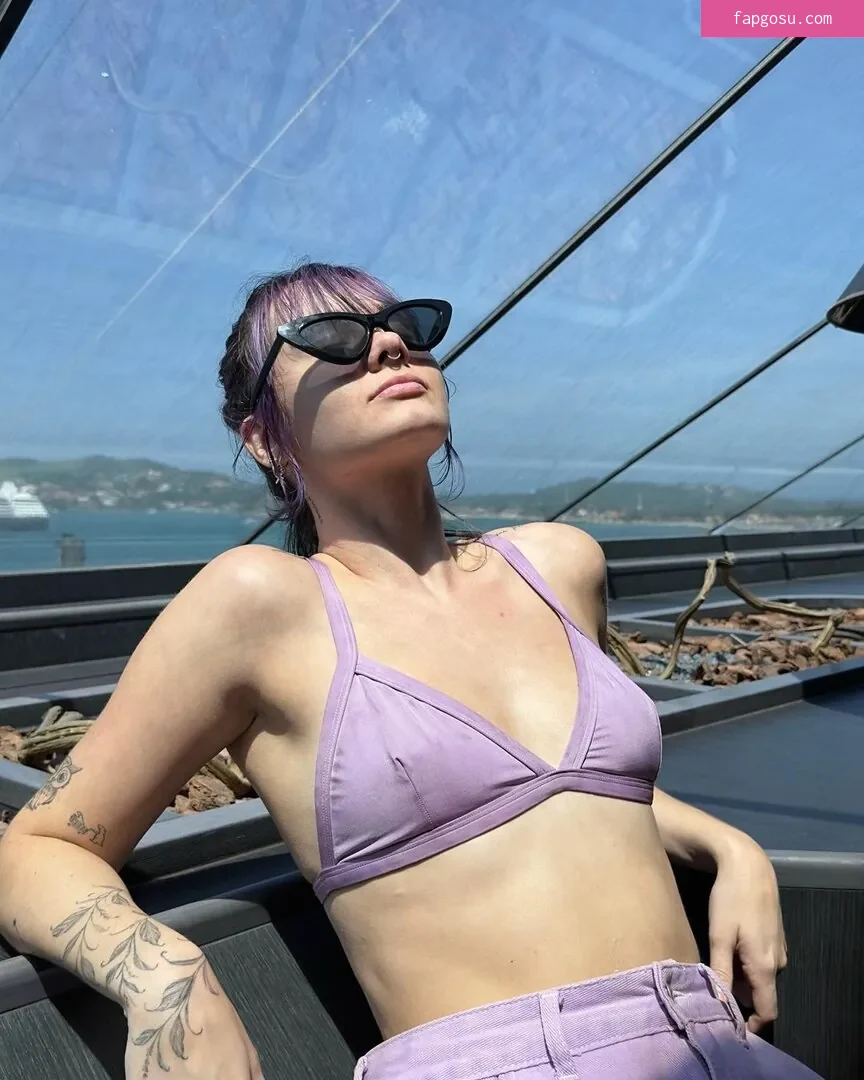 Julia K Barni