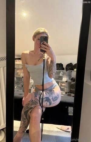 Julia Kern content
