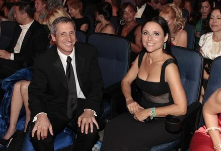 Julia Louis-Dreyfus content