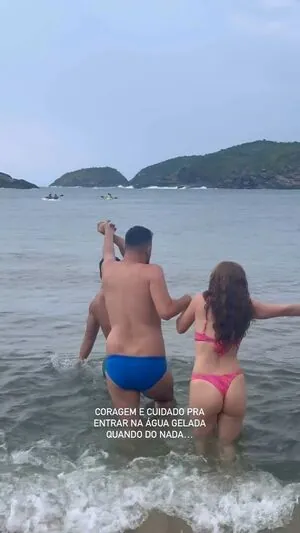 Julia Maggessi content
